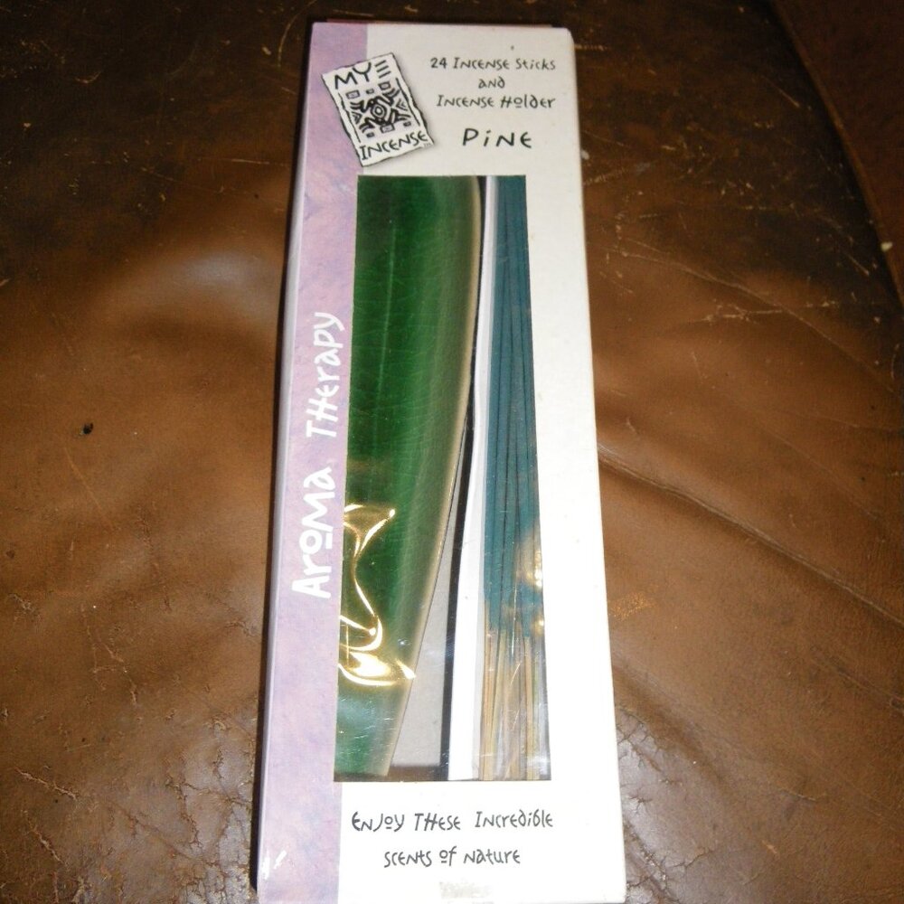 Aroma Therapy 24 Incense Sticks & Holder Scent Pine